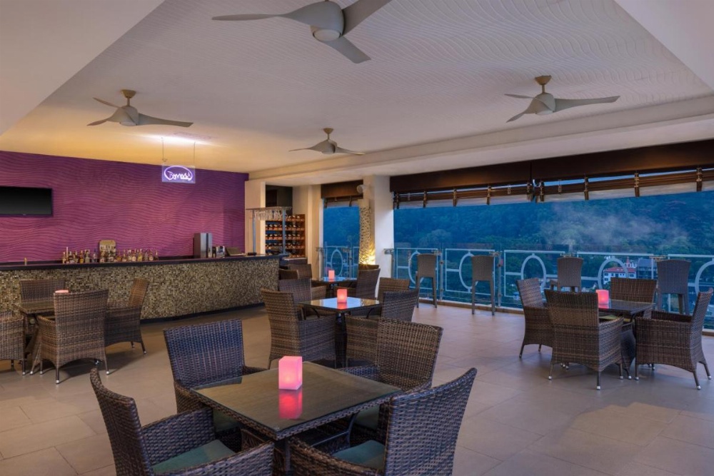 Radisson Hotel Kandy Image 12
